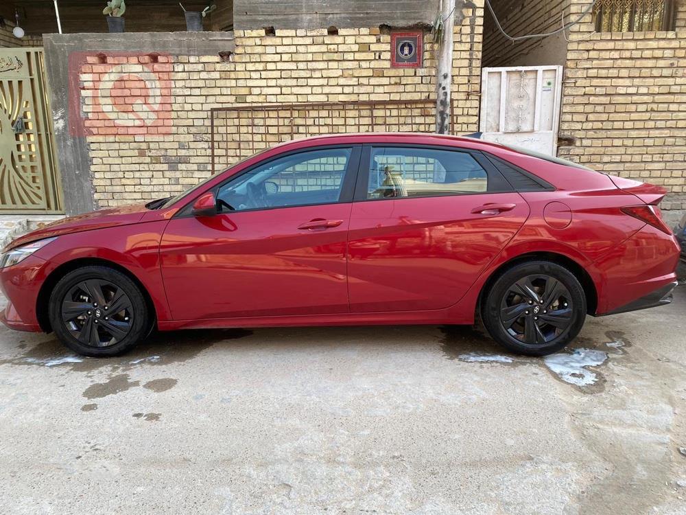 هیوندای ئەلەنترا